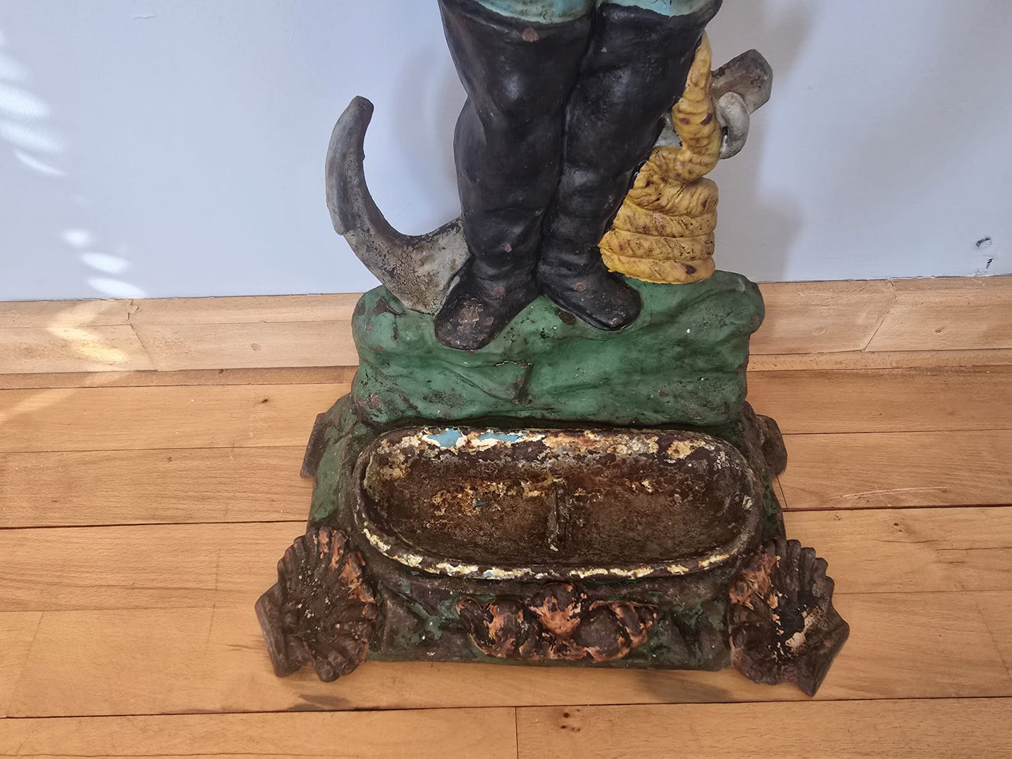 Victorian Cast Iron Fisherman Umbrella Stand – Polychrome Painted Hall Stand